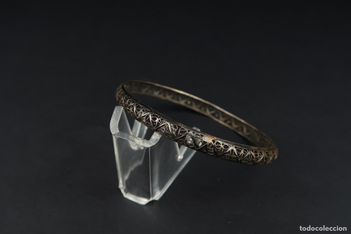 Joyeria: Antiguo Brazalete de Plata - Foto 2