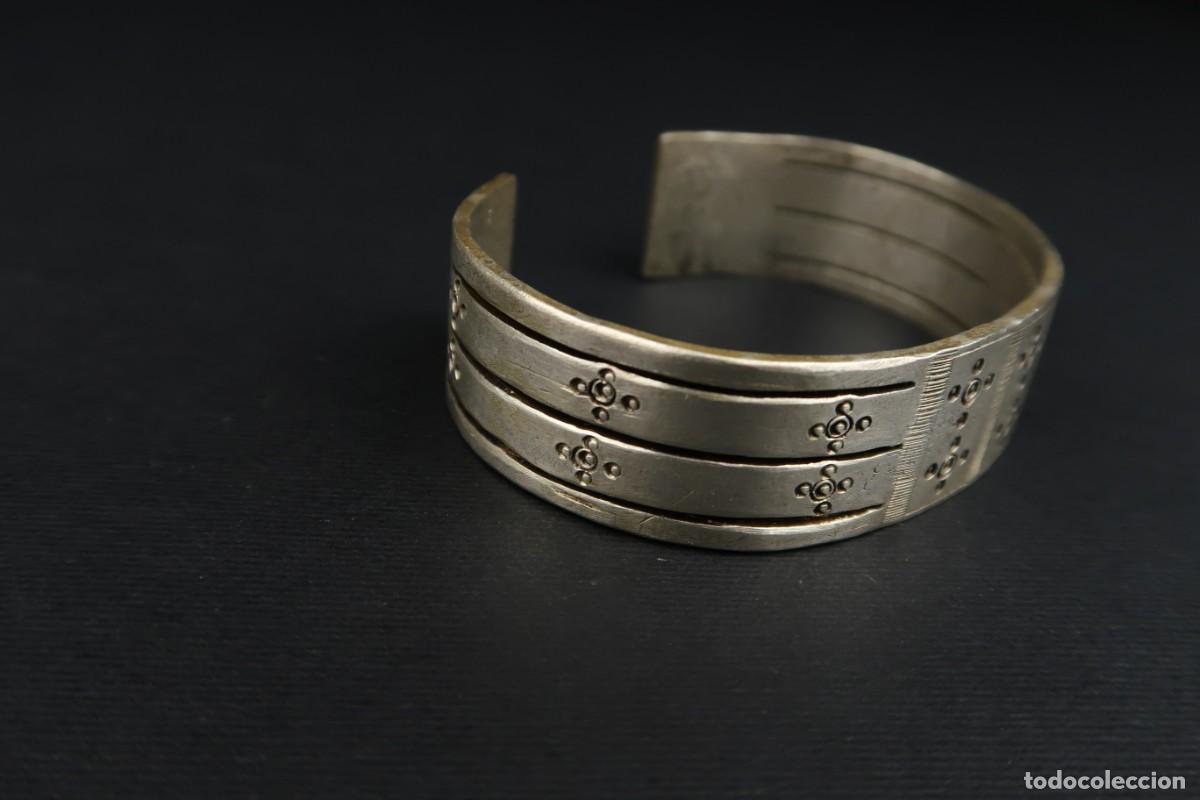Joyeria: Antiguo Brazalete de Plata - Foto 9