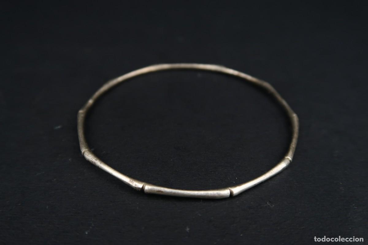 Joyeria: Antiguo Brazalete de Plata - Foto 4