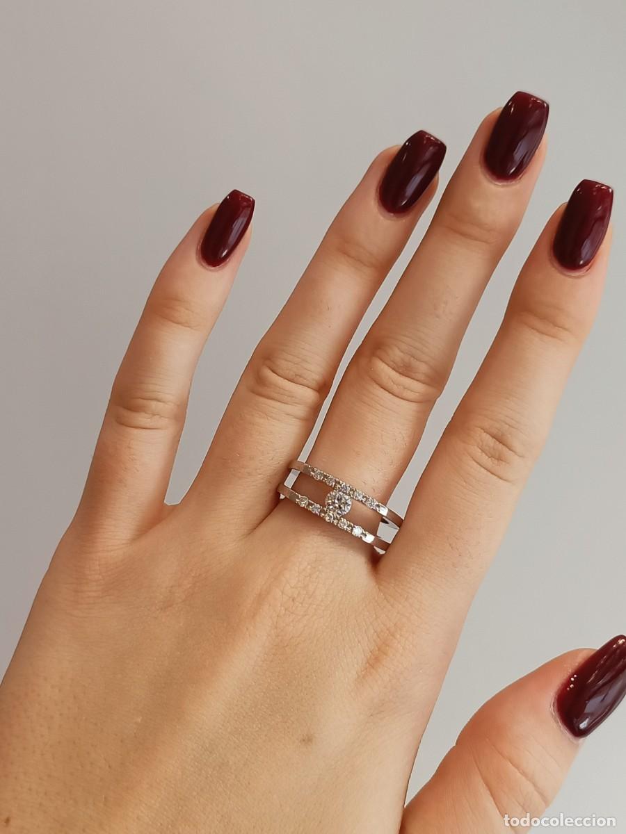 Joyeria: Anillo de oro blanco 18k y diamantes - Foto 1
