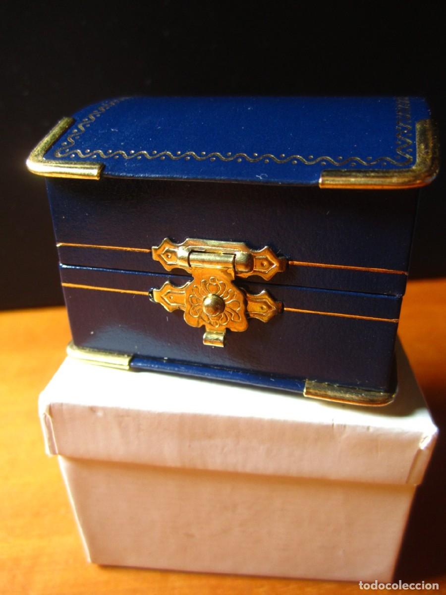Joyeria: Caja para Joya o Anillo estilo Cofre - Foto 13