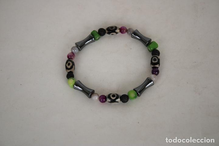 Joyeria: pulsera elastica con cuentas de piedras agata - Foto 1