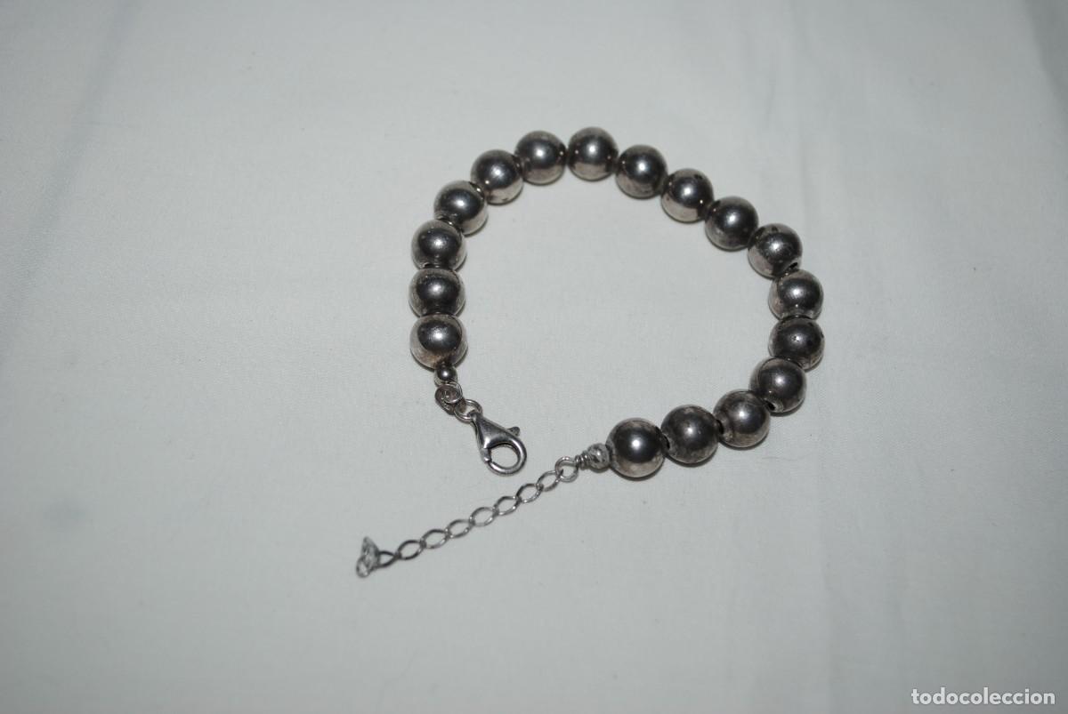 Joyeria: PULSERA DE PLATA , CON FORMA DE BOLAS . - Foto 1