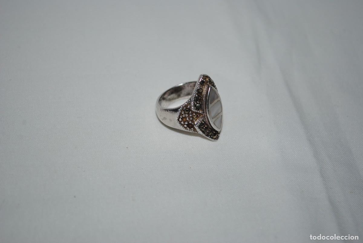 Joyeria: ANILLO DE PLATA Y NACAR EN PUNTA DE FLECHA - Foto 1