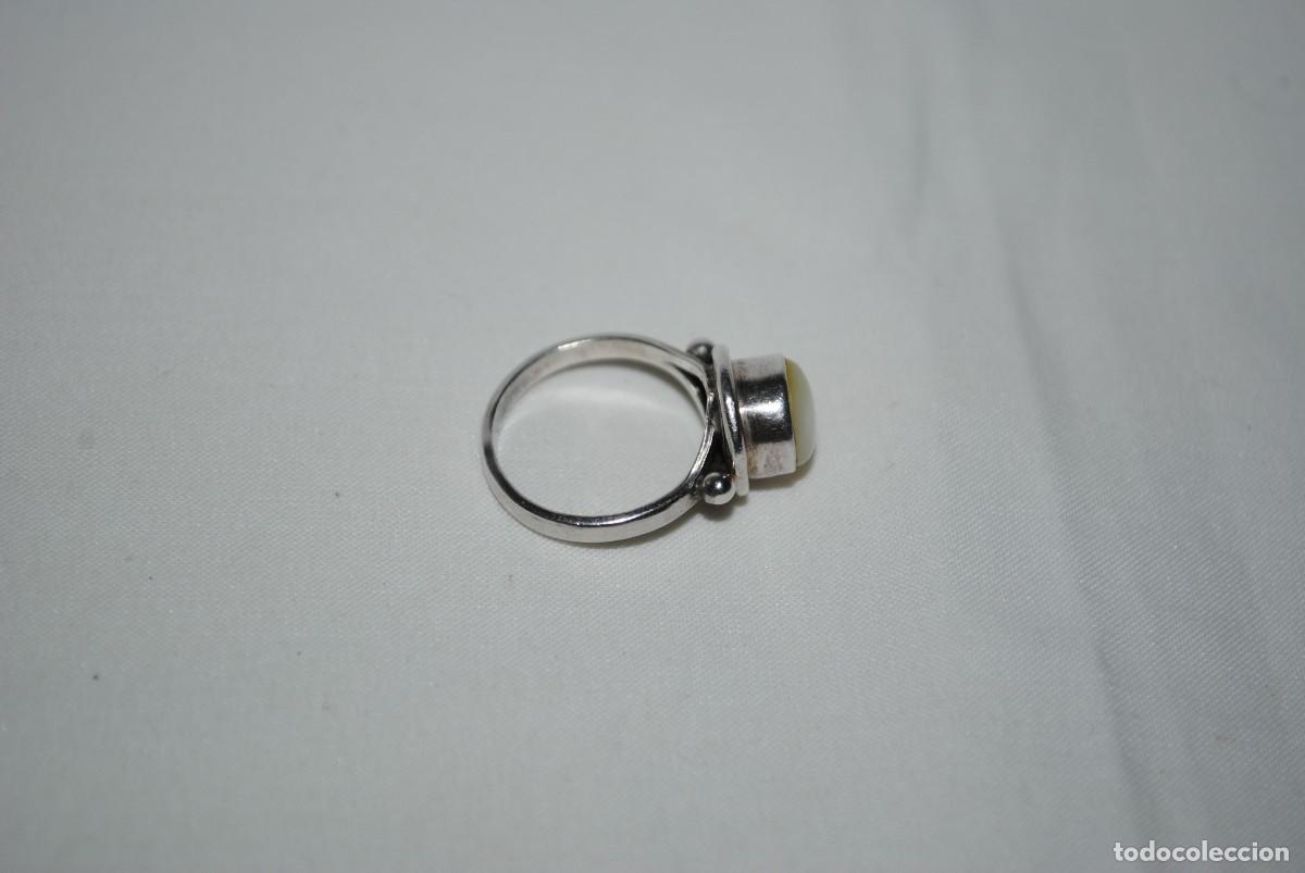 Joyeria: ANILLO MODERNO DE PLATA Y NACAR . - Foto 1