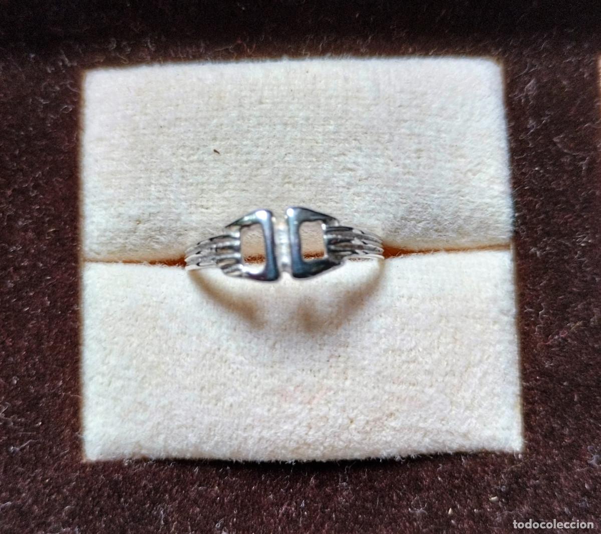 Joyeria: ANTIGUO ANILLO DE PLATA MACIZA - SIN ESTRENAR - Foto 1