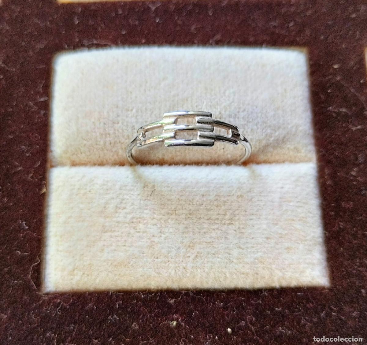 Joyeria: ANTIGUO ANILLO DE PLATA MACIZA - SIN ESTRENAR - Foto 1