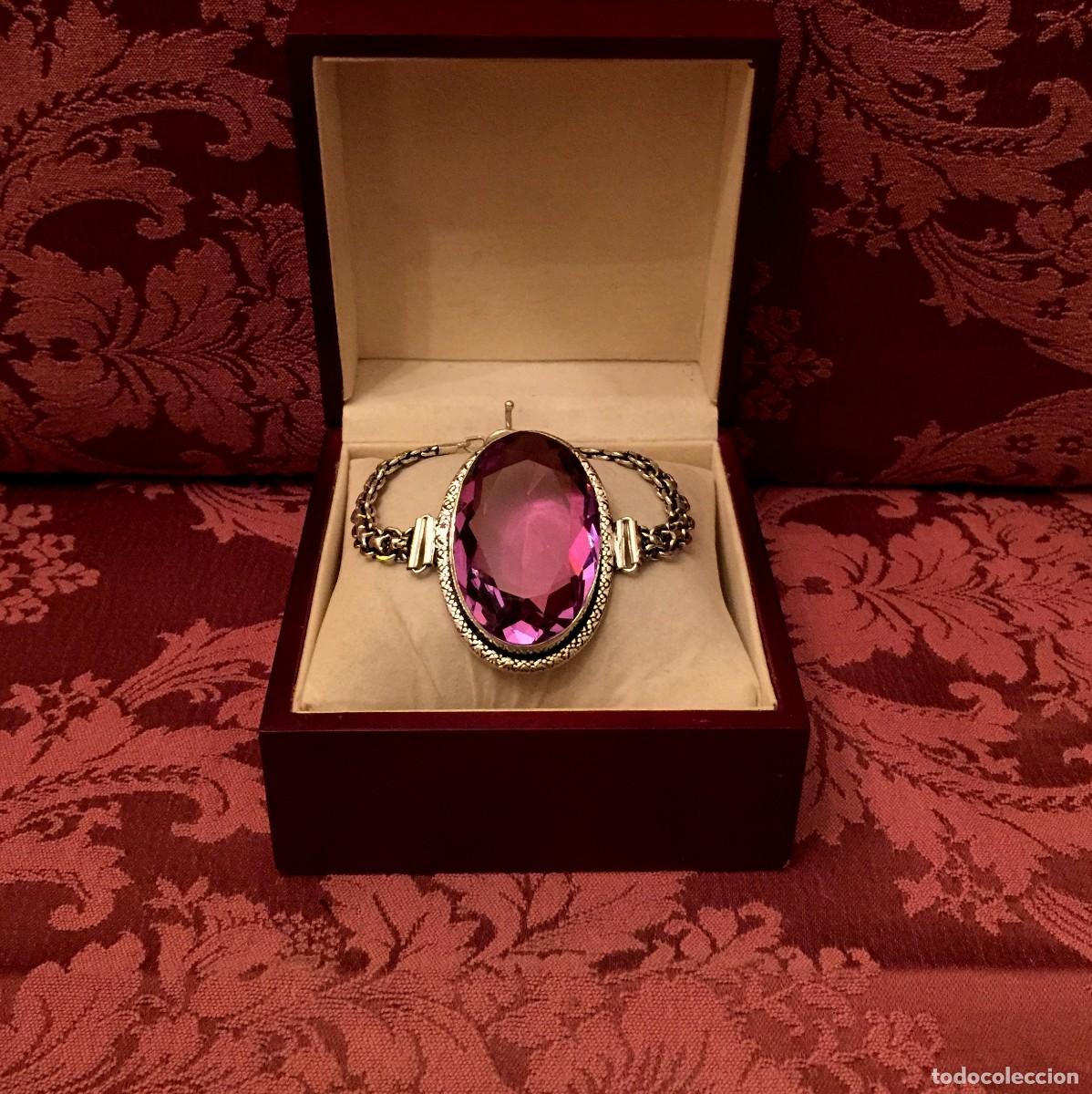 Joyeria: PULSERA CON TOPACIO CENTRAL TALLADO - 46 GRAMOS. - Foto 1
