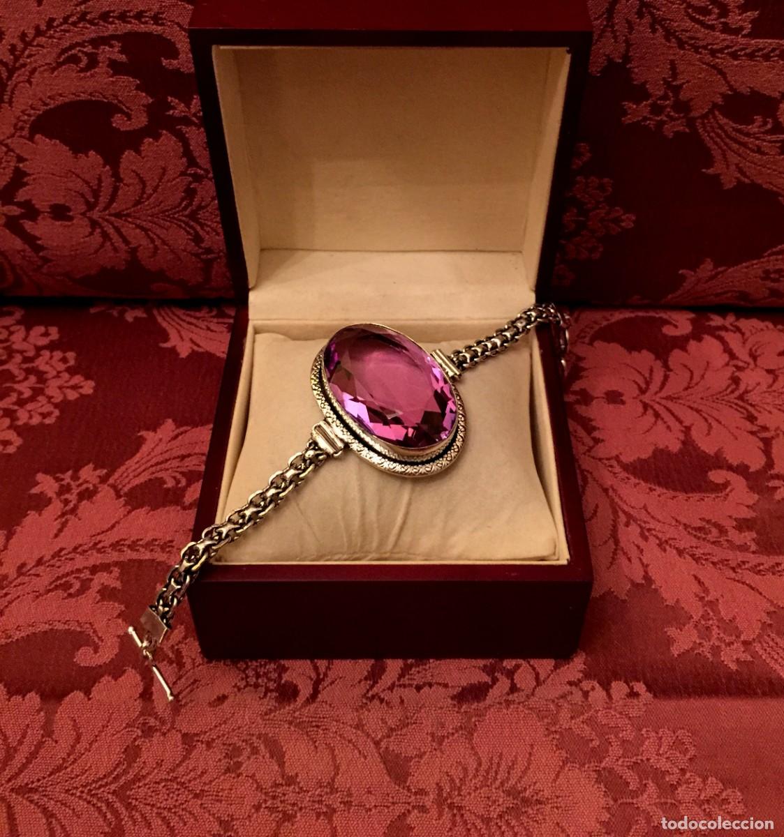 Joyeria: PULSERA CON TOPACIO CENTRAL TALLADO - 46 GRAMOS. - Foto 2