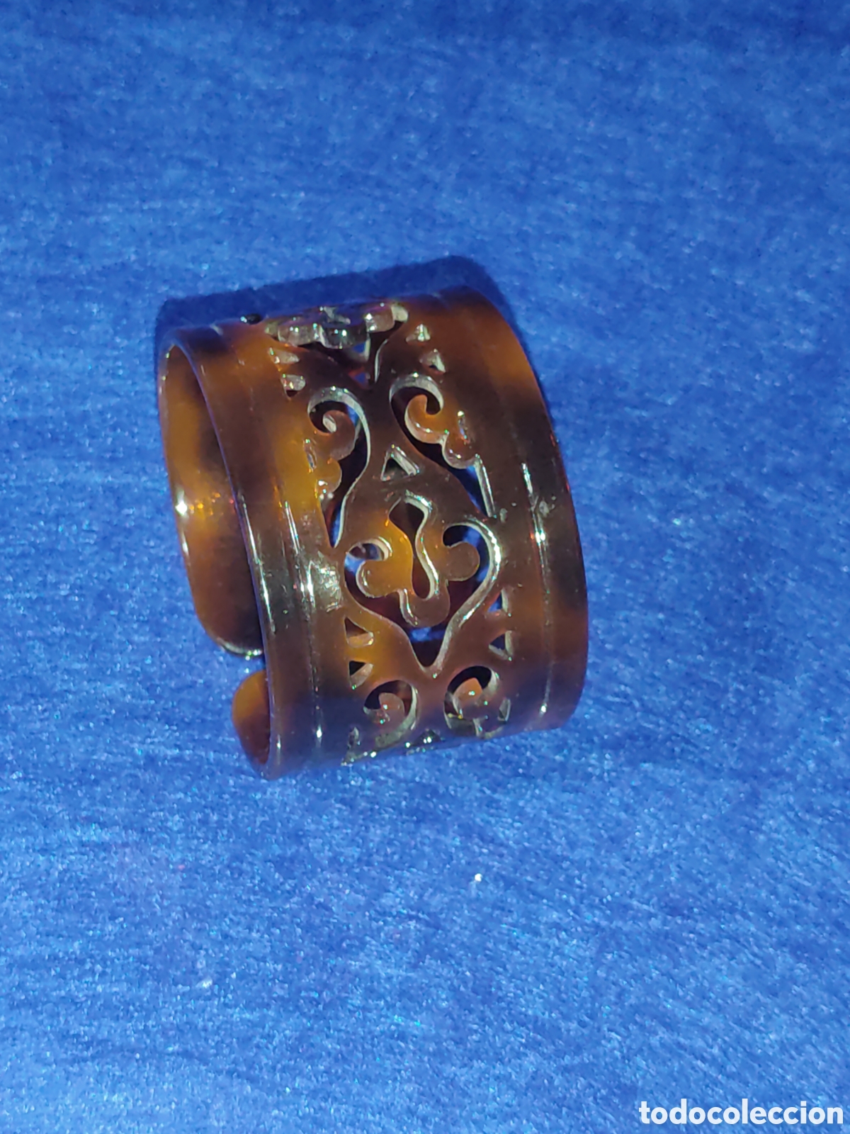 Joyeria: Pulsera calada en s&iacute;mil carey,vintage. - Foto 1