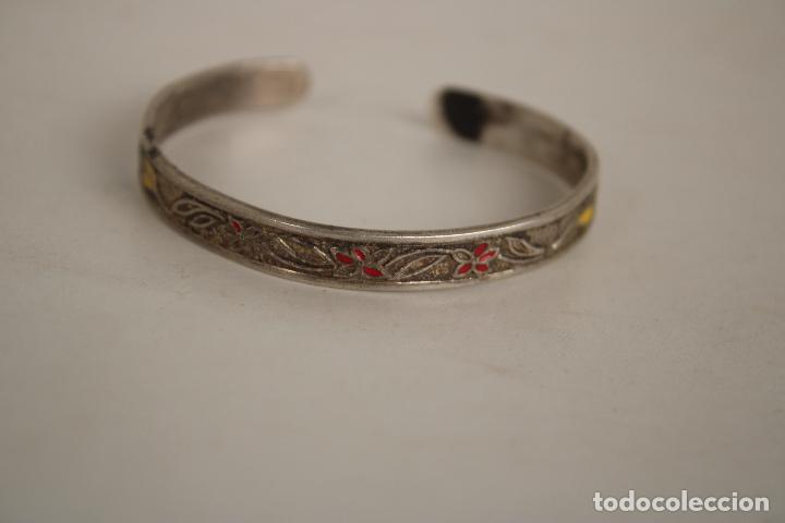 Joyeria: brazalete de plata y esmaltes - Foto 1