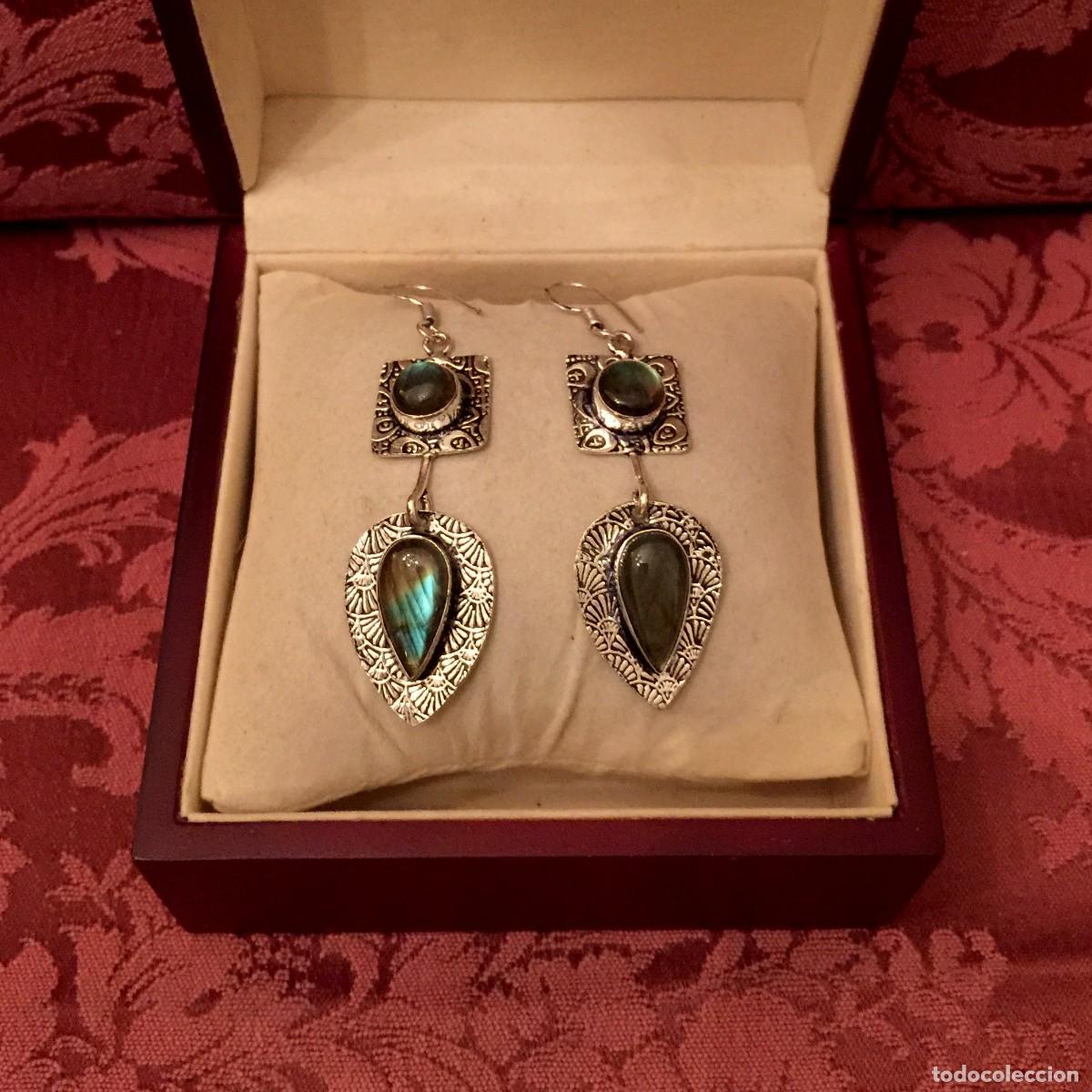 Joyeria: PENDIENTES LARGOS CON LABRADORITAS - 13 GRAMOS. - Foto 1