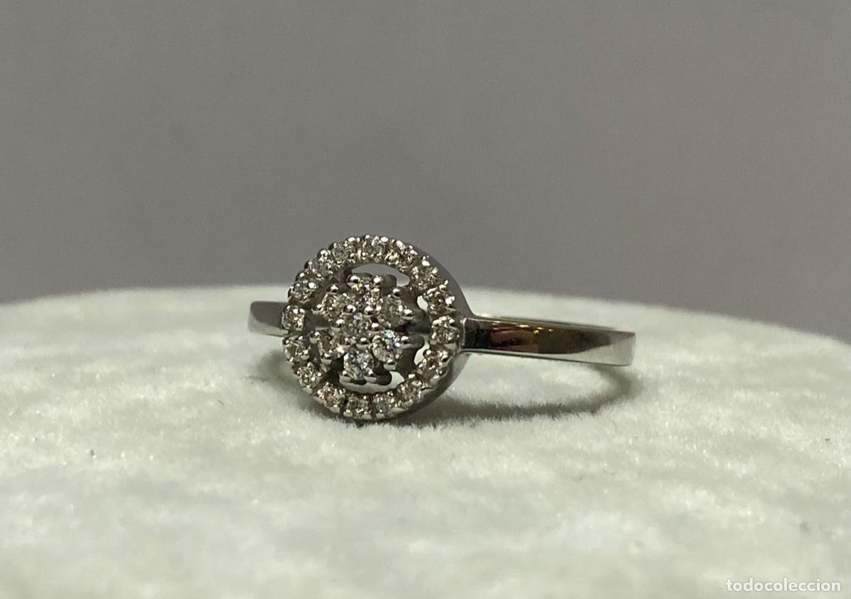 Joyeria: Anillo oro blanco con brillantes - Foto 2