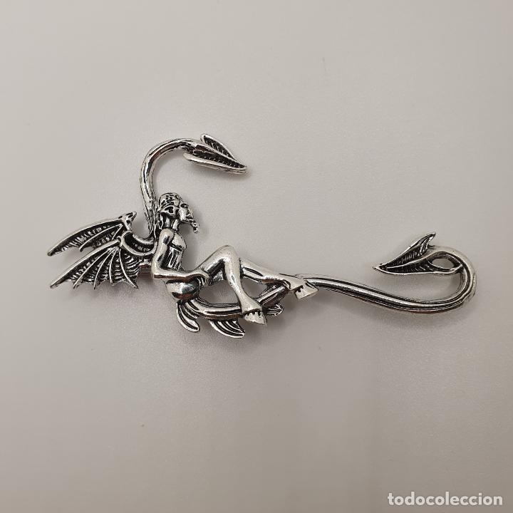 Joyeria: Broche de demonio tipo baphomet ba&ntilde;ado en plata de ley. - Foto 2