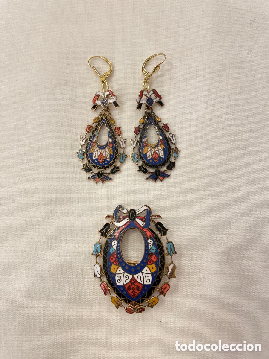 Gioielleria: Conjunto de pendientes y broche de esmalte