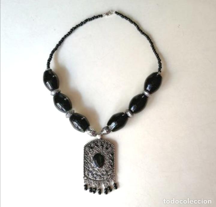 Joyeria: COLLAR CON CUENTAS NEGRAS Y COLGANTE. - Foto 5