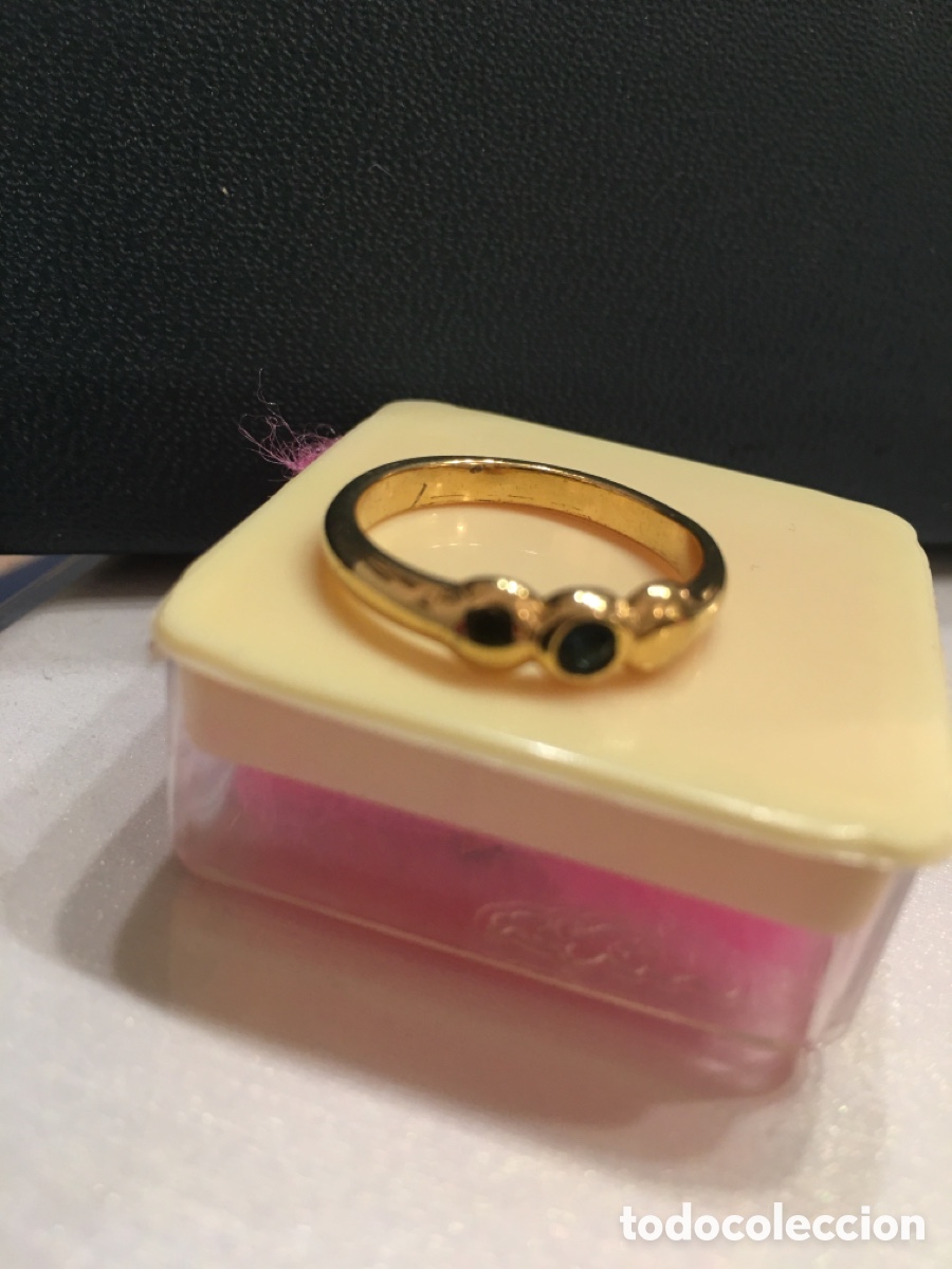 Joyeria: Anillo dorado con piedra azul - Foto 2
