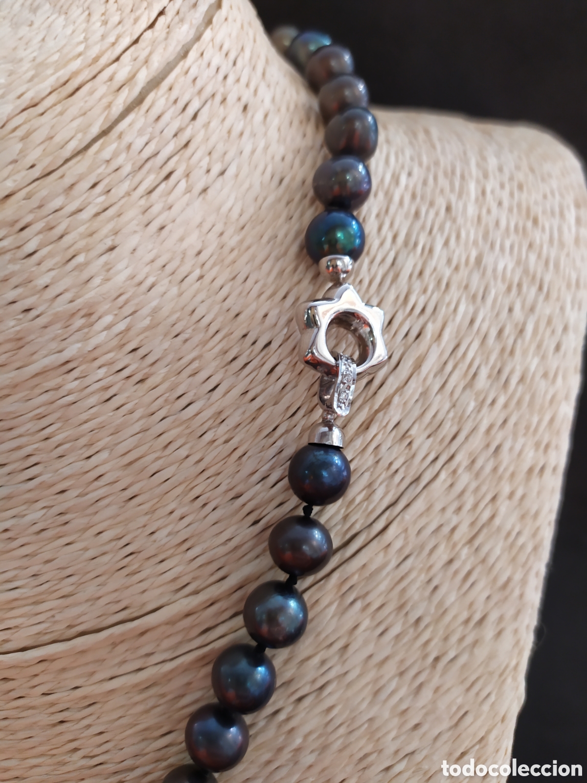 Joyeria: Collar de perlas negras . Original cierre en oro blanco de 18k. - Foto 2