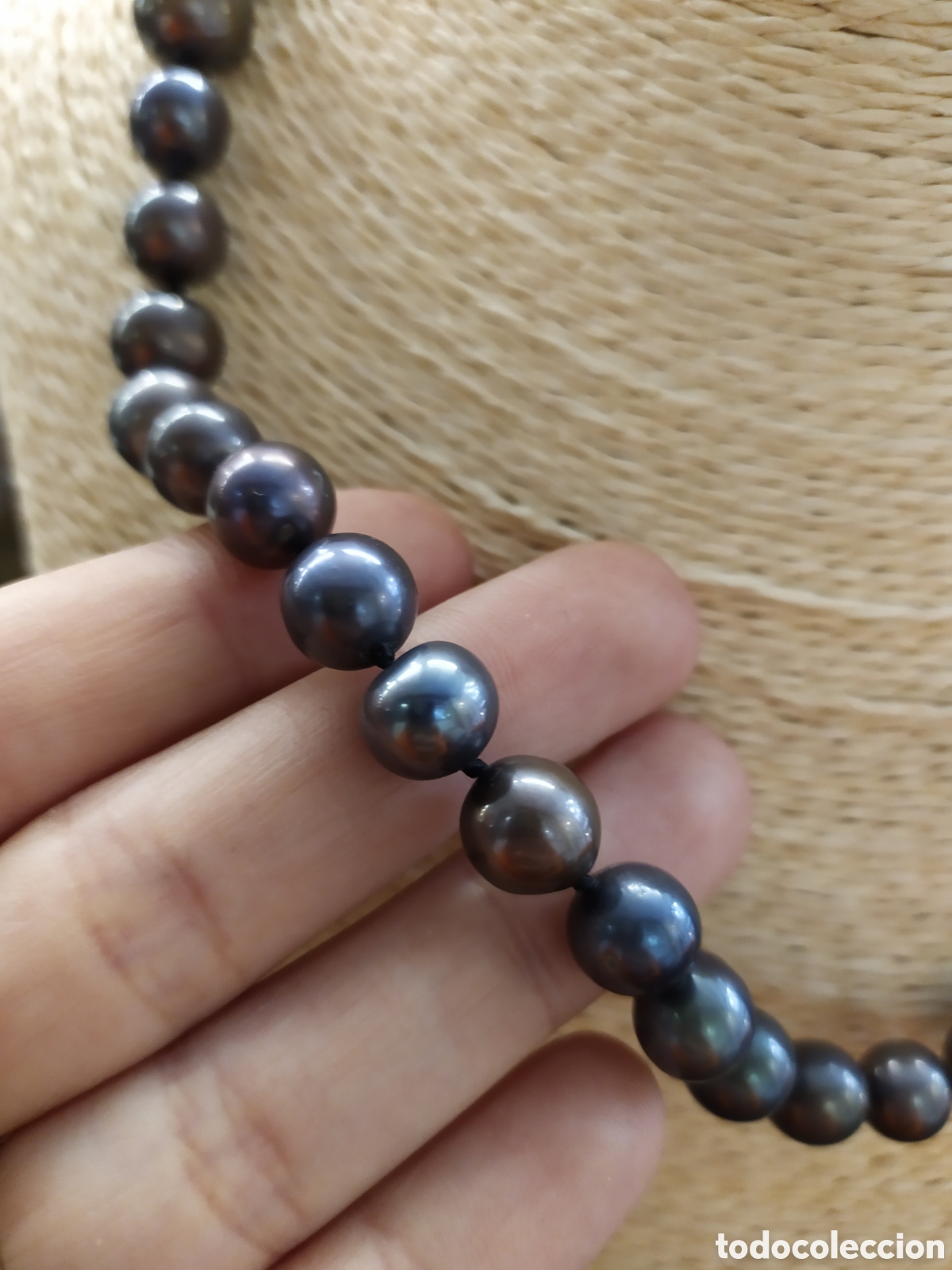 Joyeria: Collar de perlas negras . Original cierre en oro blanco de 18k. - Foto 3