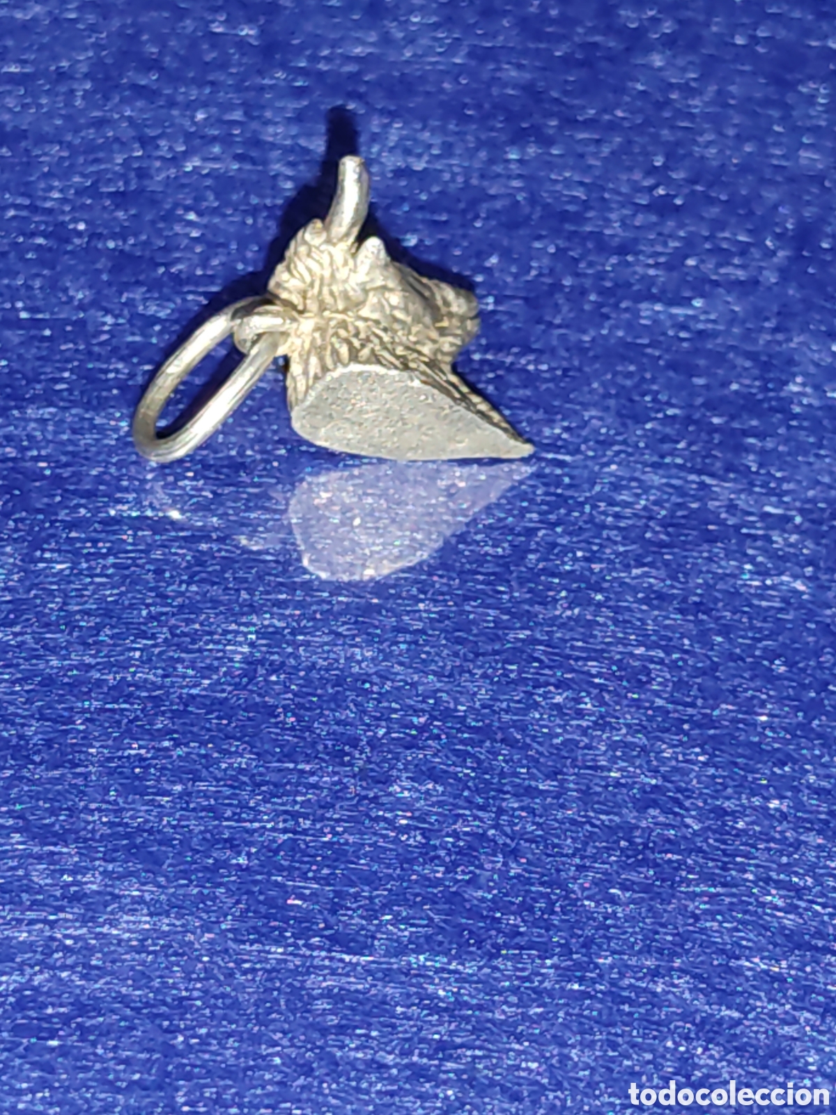 Joyeria: Colgante cabeza de toro de plata. - Foto 5