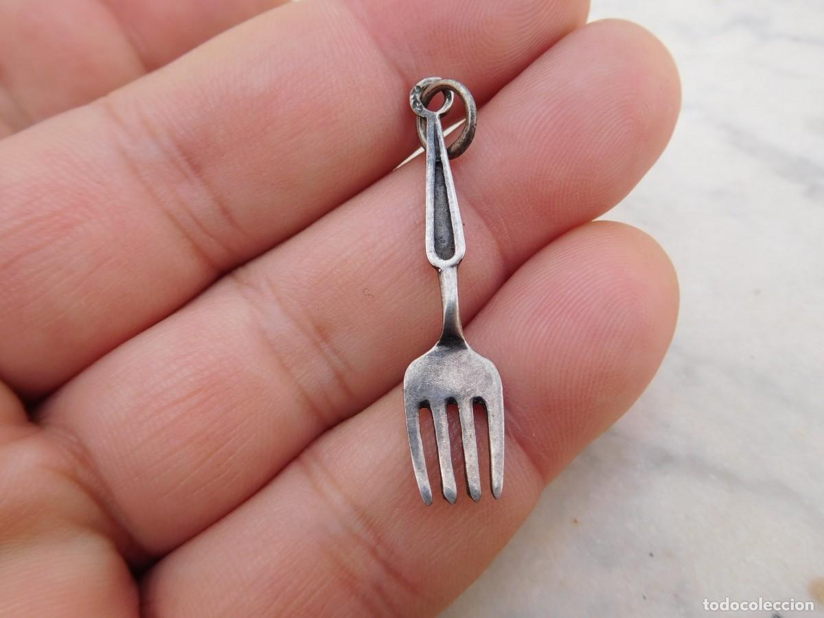 Joyeria: Colgante tenedor de plata - Foto 1