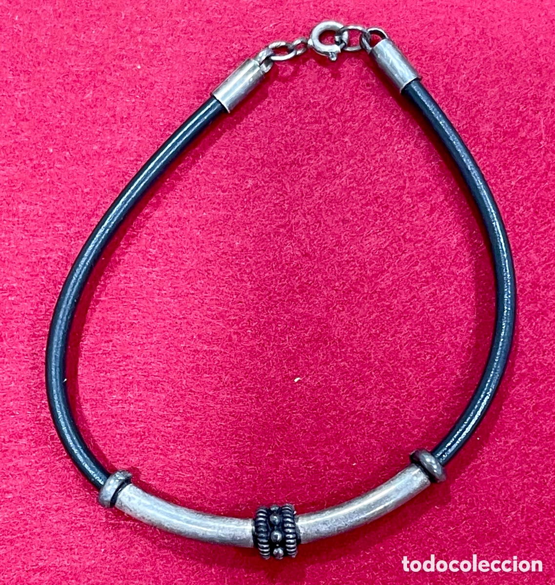Joyeria: Pulsera en plata de ley y caucho. - Foto 1