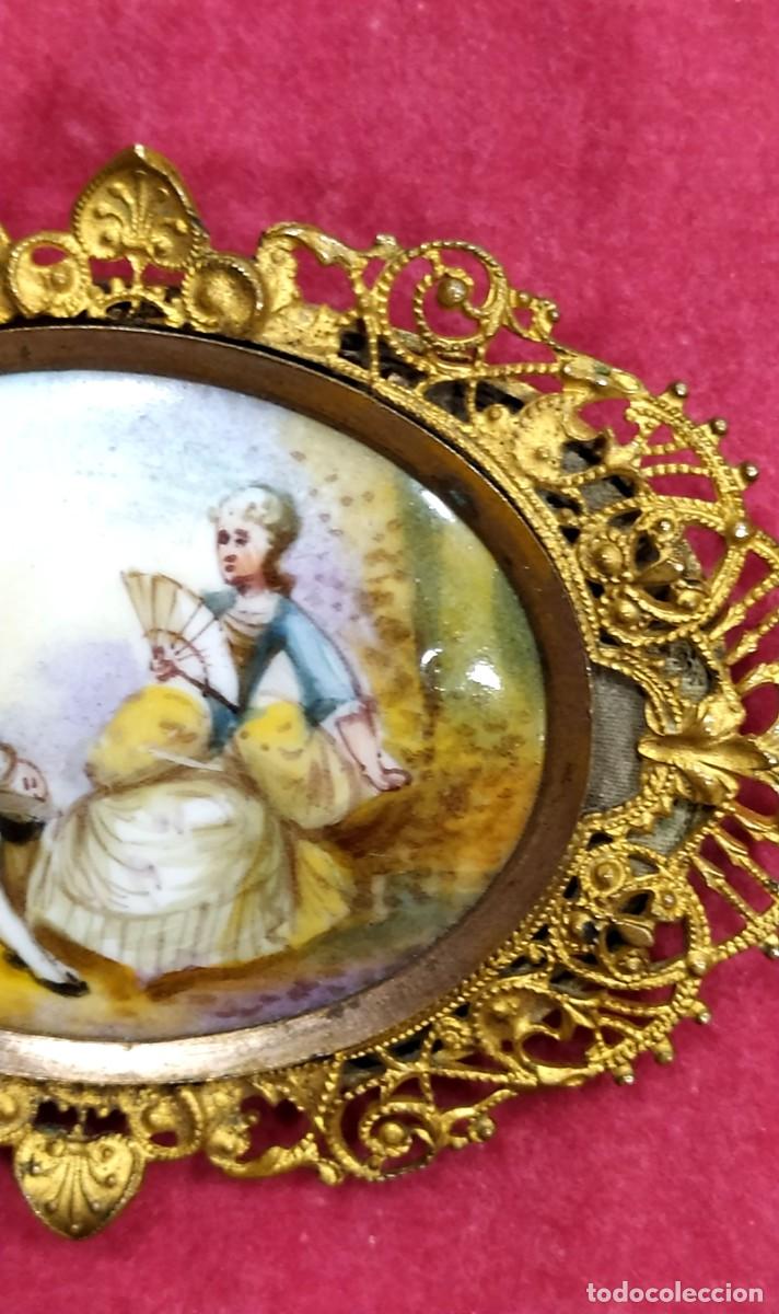 Joyeria: Broche oval en plata y filigrana - Foto 4