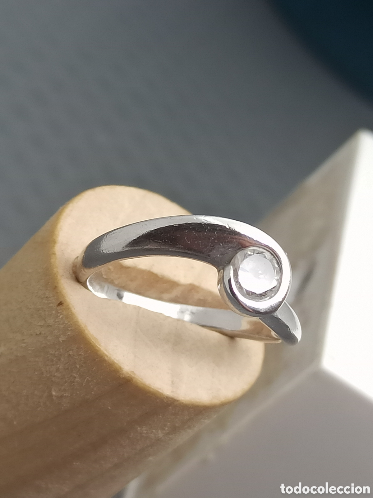 Joyeria: Anillo en plata de ley 925 y piedra - Foto 1