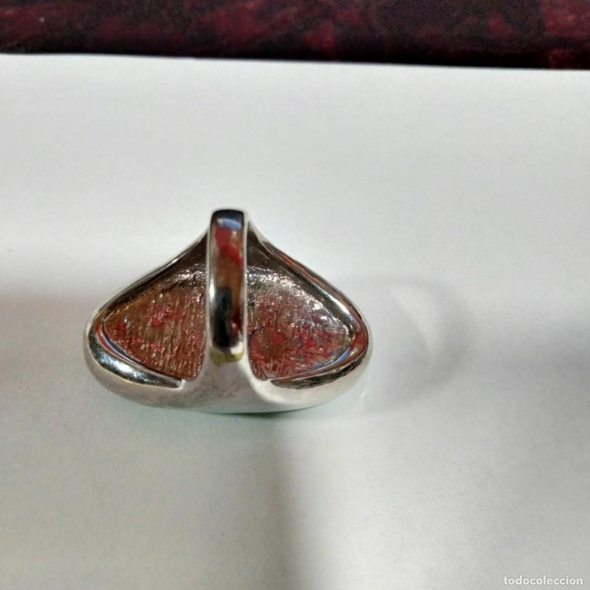 Joyeria: precioso anillo de metal y jade - Foto 6