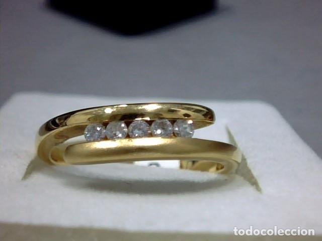 Joyeria: sortija en oro 18 kts con diamantes - Foto 3