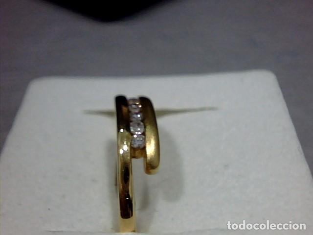Joyeria: sortija en oro 18 kts con diamantes - Foto 5