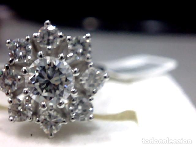 Joyeria: roseta de diamantes en oro 18 kts - Foto 1
