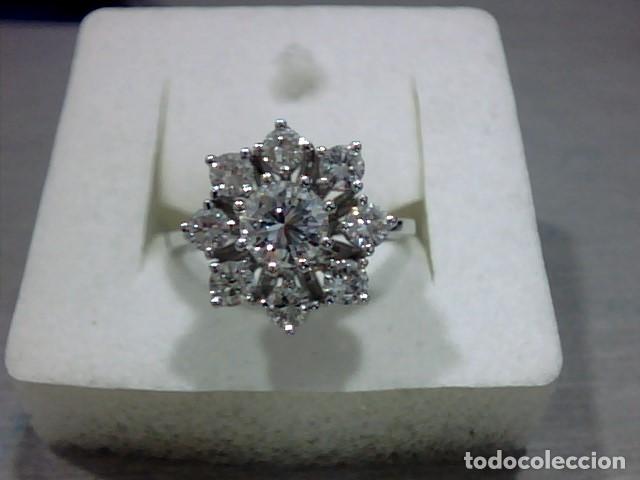 Joyeria: roseta de diamantes en oro 18 kts - Foto 10