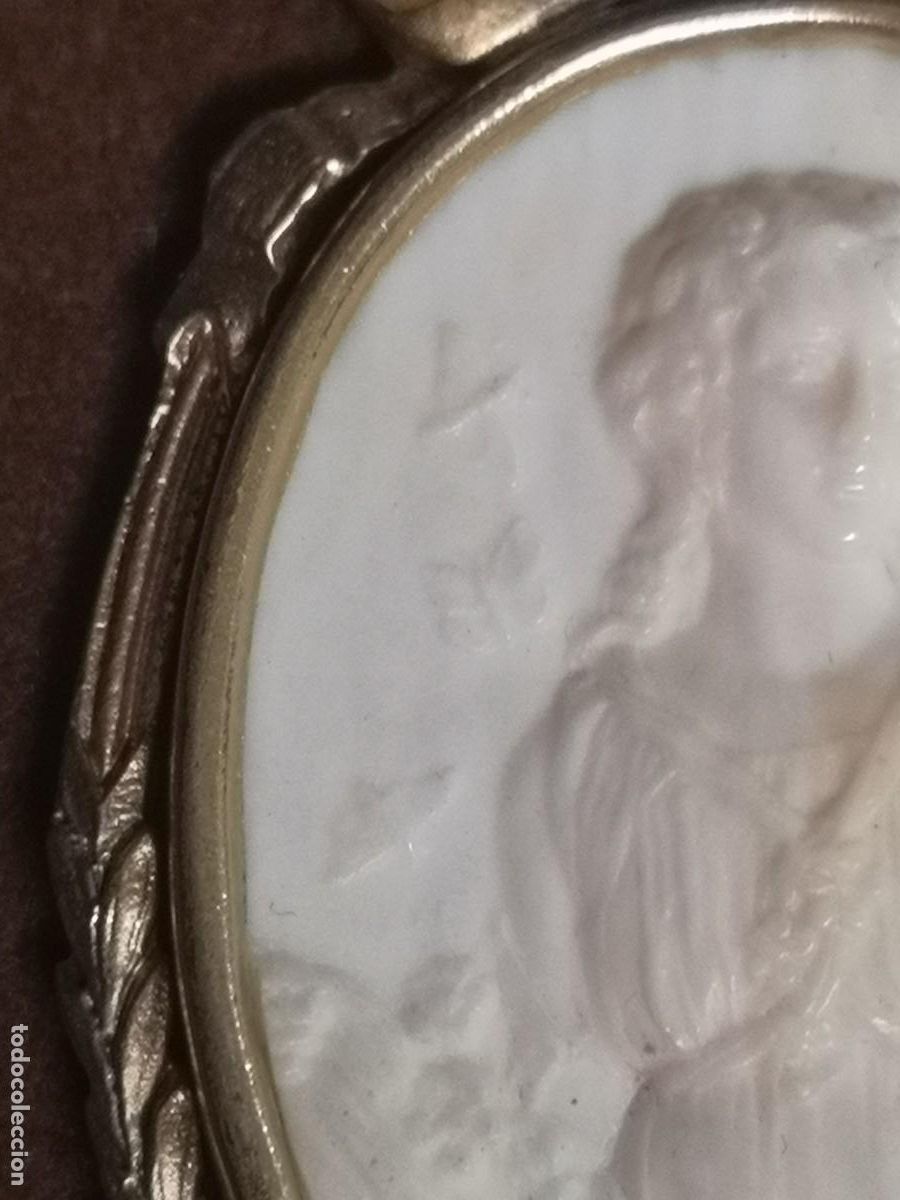 Joyeria: COLGANTE CON MEDALLON MODERNISTA - Foto 7