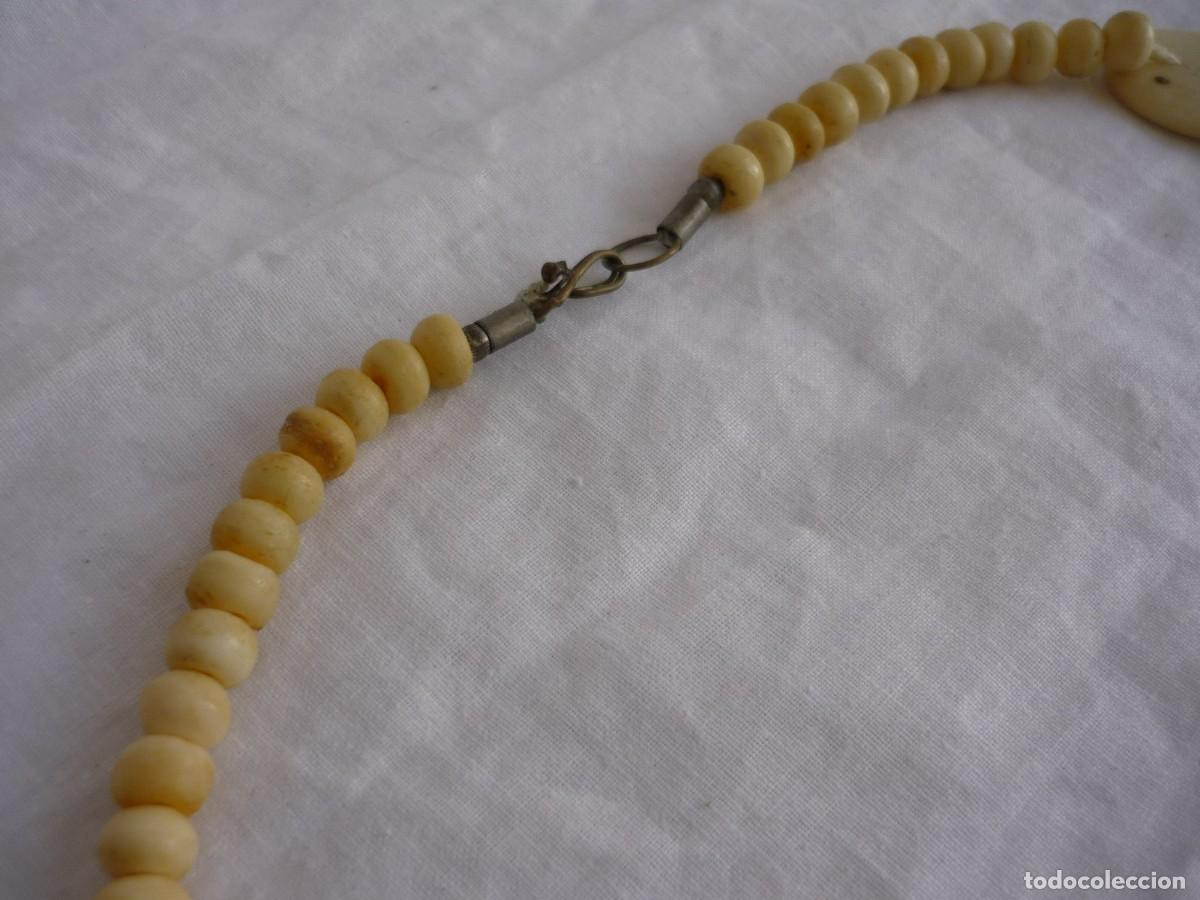Joyeria: Collar largo de piezas talladas en hueso - Foto 7