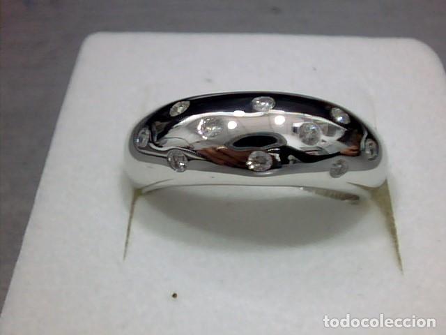 Joyeria: anillo oro blanco 18 kts y diamantes - Foto 2