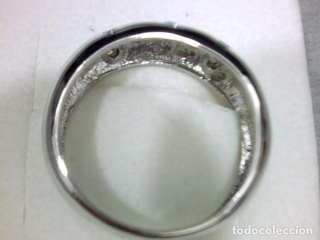 Joyeria: anillo oro blanco 18 kts y diamantes - Foto 6
