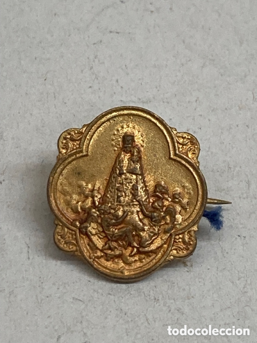 Joyeria: Broche met&aacute;lico religioso - Foto 1