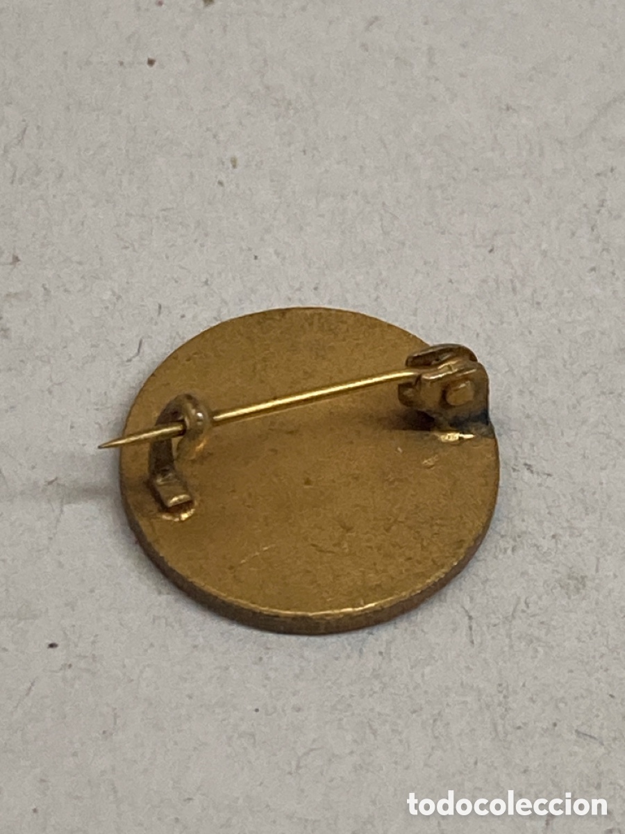 Joyeria: Broche religioso met&aacute;lico - Foto 2