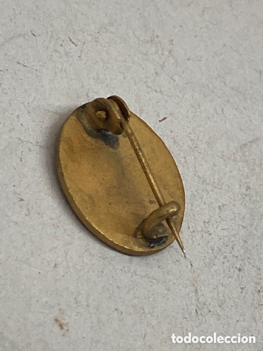 Joyeria: Broche religioso met&aacute;lico - Foto 2