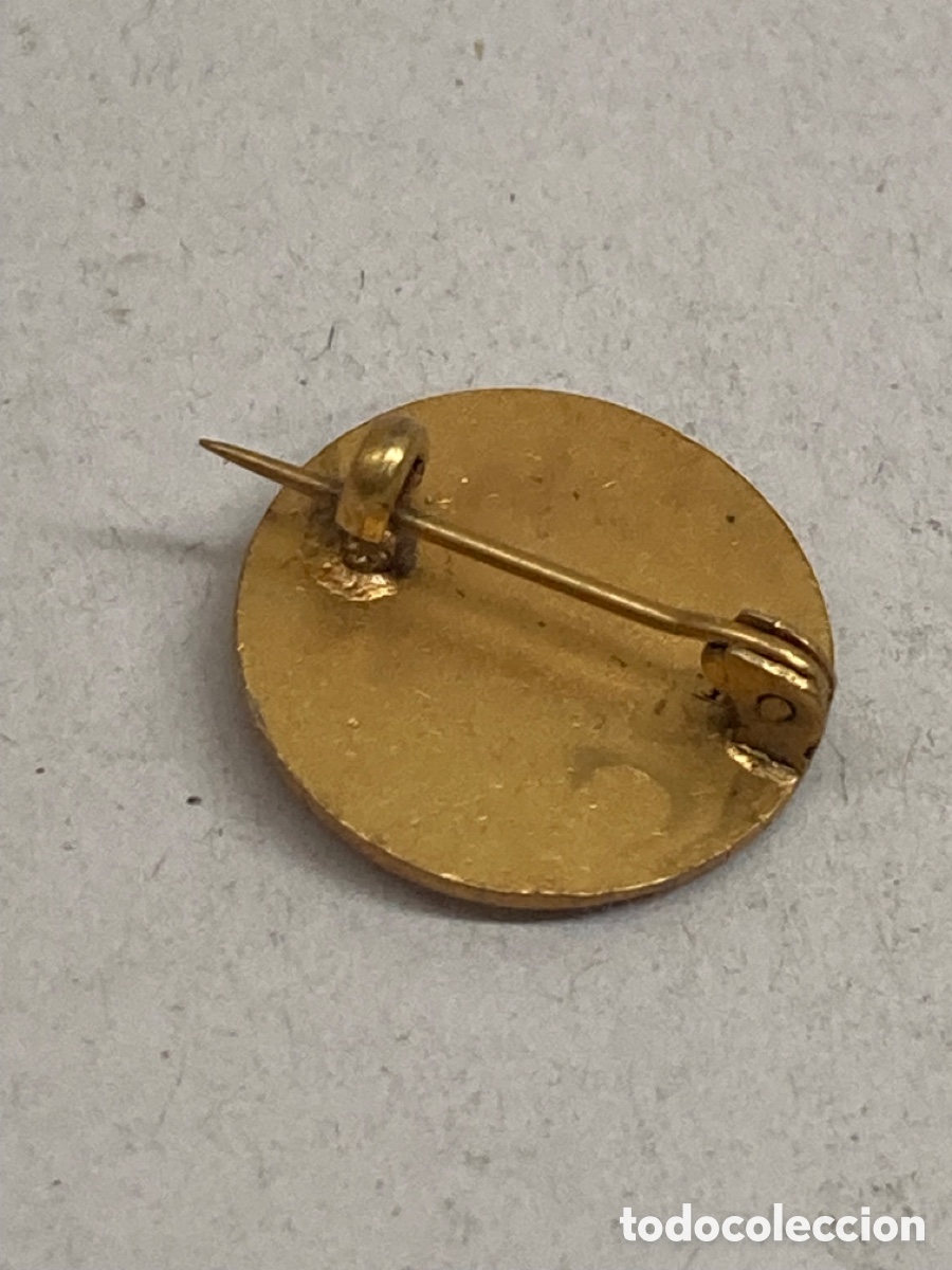 Joyeria: Broche religioso met&aacute;lico - Foto 2