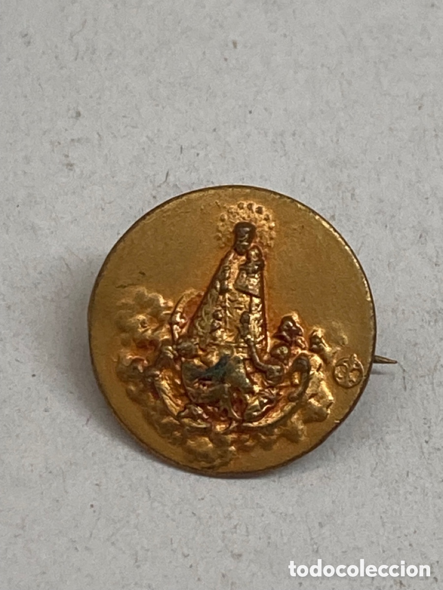 Joyeria: Broche religioso met&aacute;lico - Foto 1