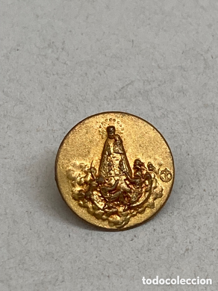 Joyeria: Broche religioso met&aacute;lico - Foto 1