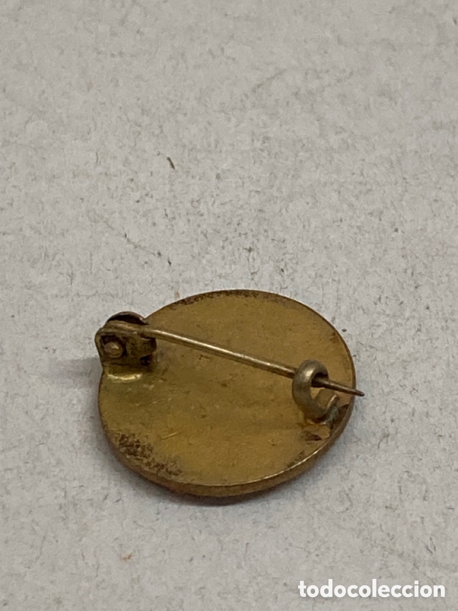 Joyeria: Broche religioso met&aacute;lico - Foto 2