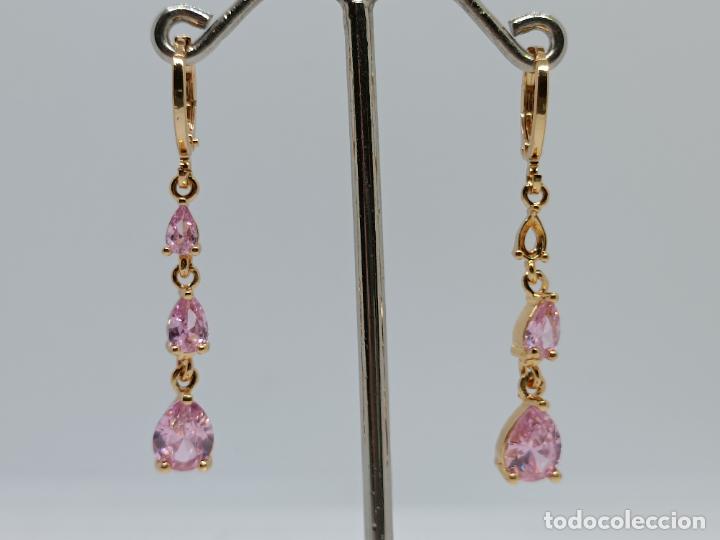 Joyeria: Sofisticados pendientes en oro chapado, muy elegantes, con circonitas rosas. - Foto 1