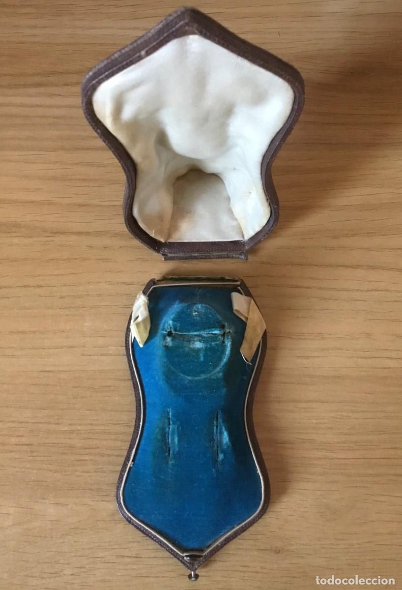 Joyeria: JUEGO ANTIGUO DE ORO DE BROCHE Y PENDIENTES - Foto 4