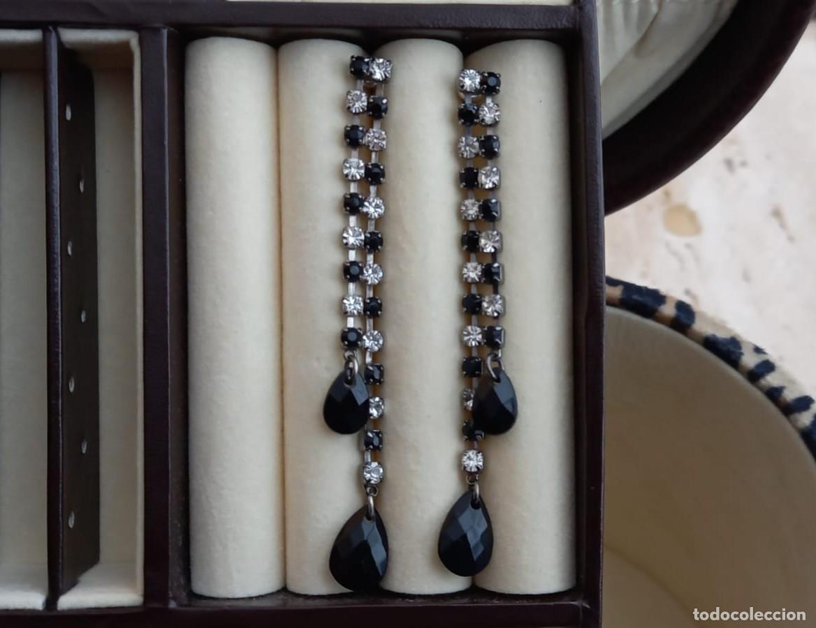 Joyeria: PRECIOSOS PENDIENTES LARGOS DE AZABACHE Y CIRCONITAS - Foto 1