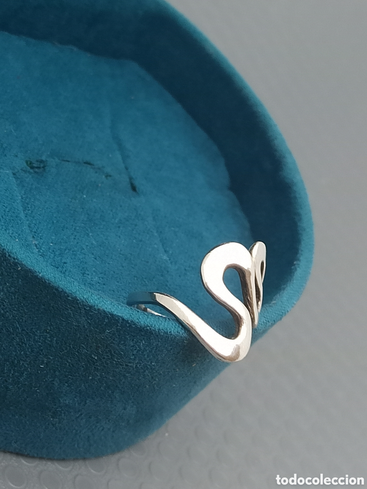 Joyeria: Anillo en plata de ley 925 talla 7 - Foto 3