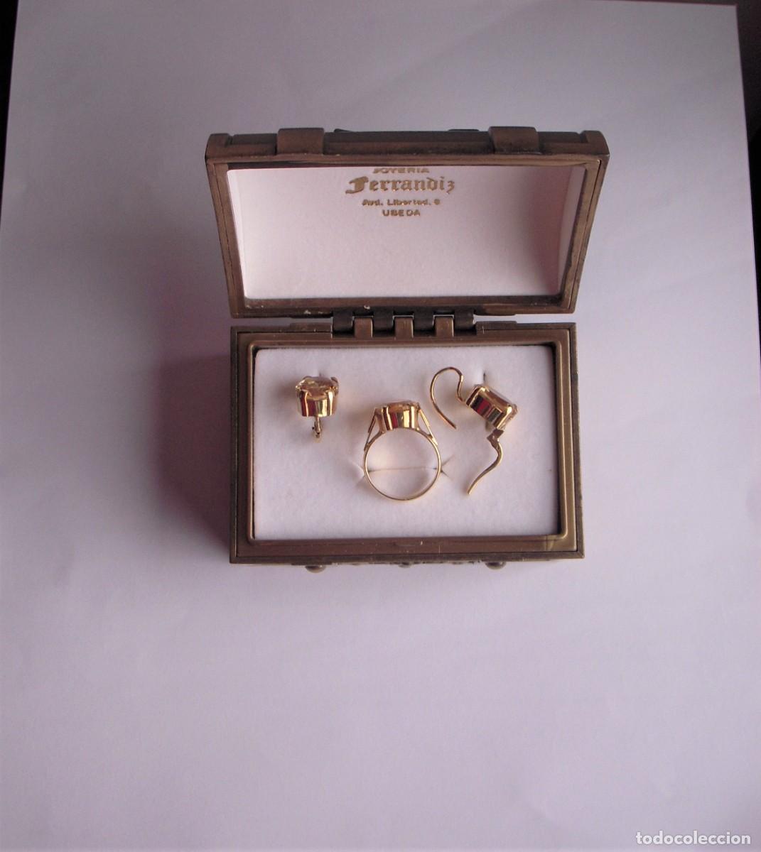 Joyeria: PENDIENTES Y ANILLO DE ORO Y TOPACIOS - Foto 3
