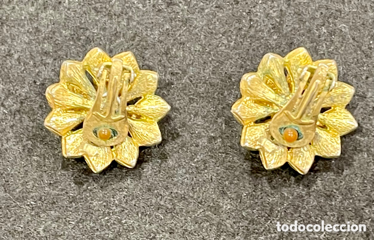 Joyeria: Preciosos pendientes Chapados en oro y perla central. - Foto 2